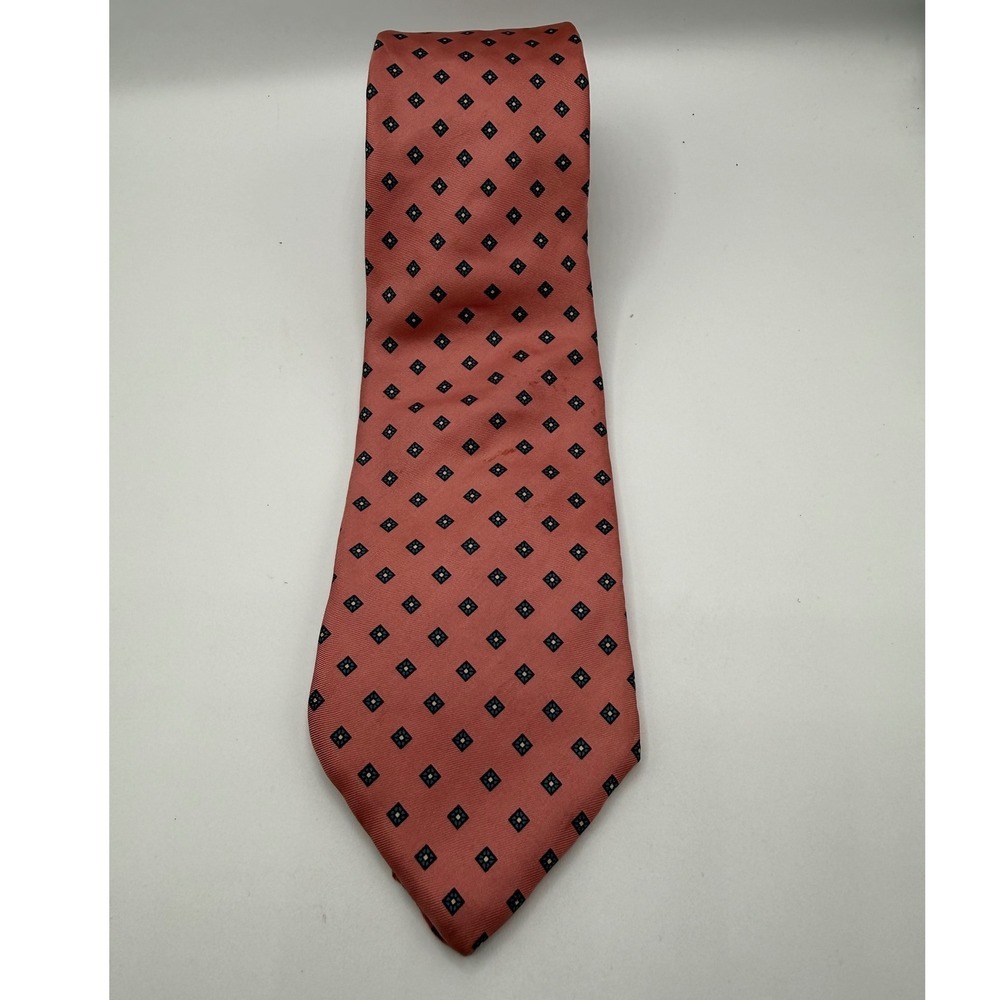 Vintage Valentino Pietro Pink Necktie 100% Italian Silk Preppy Formal Business